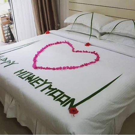 Dhigurah Retreat Beach Екстериор снимка