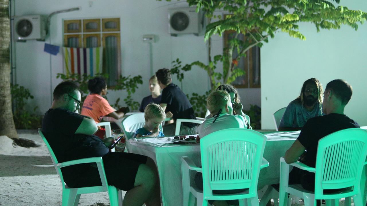Dhigurah Retreat Beach Екстериор снимка